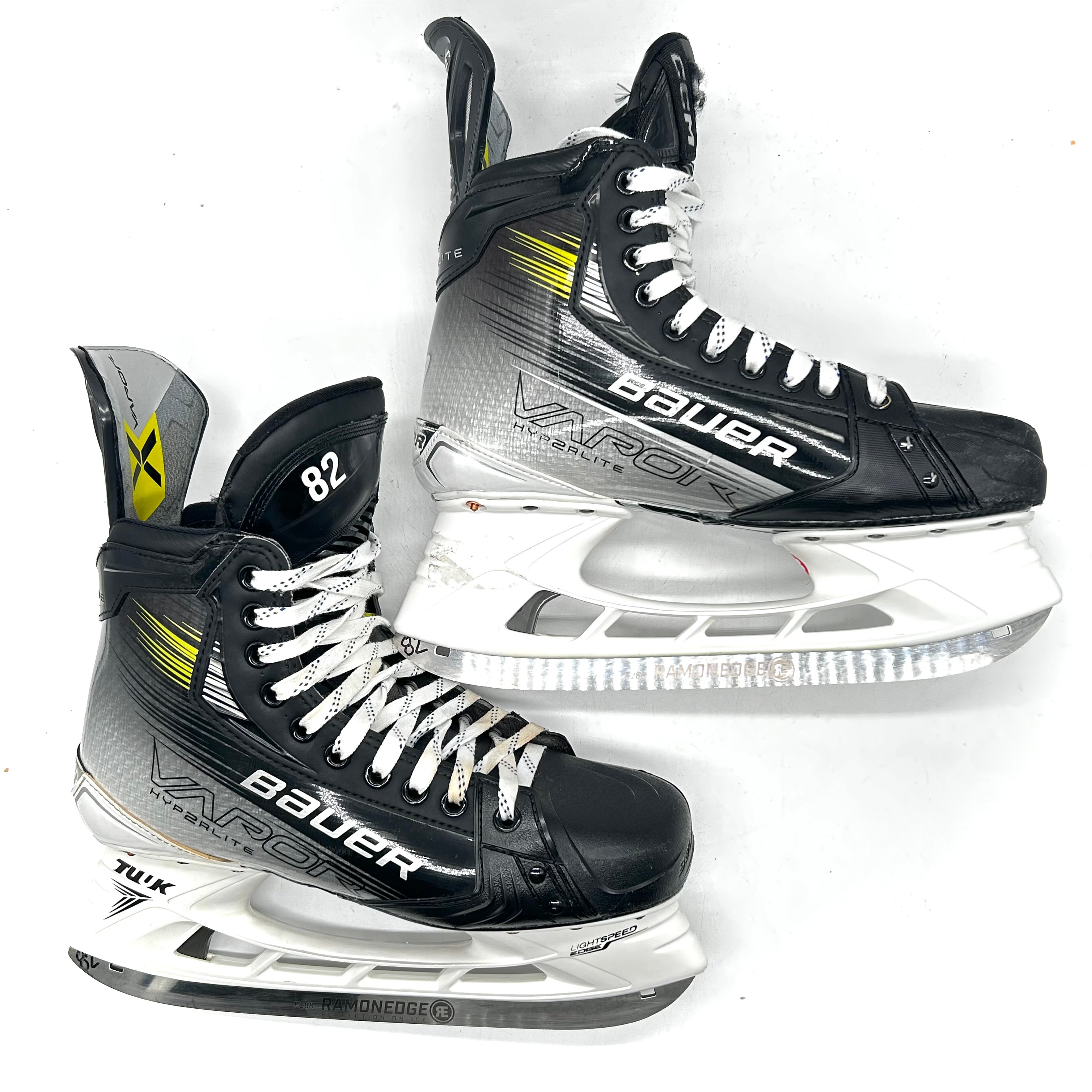 Bauer Vapor Hyperlite 2 - Patins NHL Pro Stock d'occasion - Jesperi Kotkaniemi - Taille 8 7/8D